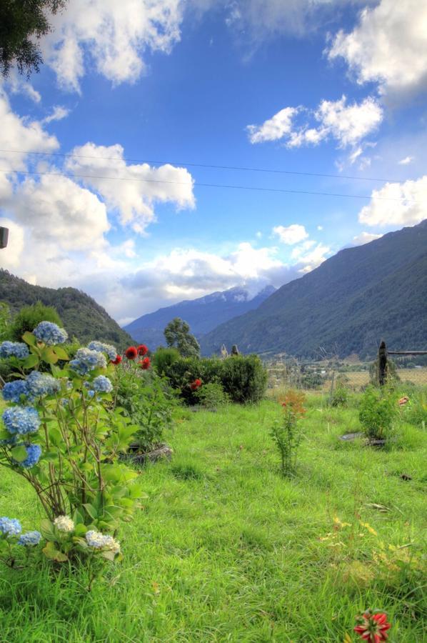 Turismo Rural Los Alpes Futaleufu Exterior photo